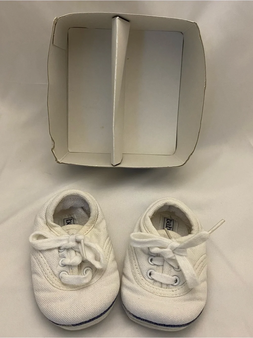 vintage Baby Gap crib shoes classic white canvas soft soled Sz 1 Newborn-2 Month